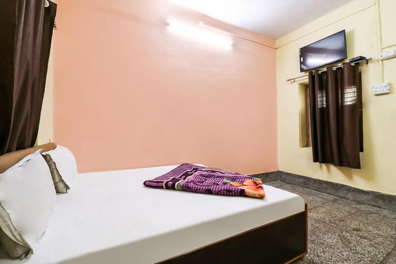 SPOT ON 38315 Bhagirathi Guest House SPOT Haridwār Esterno foto