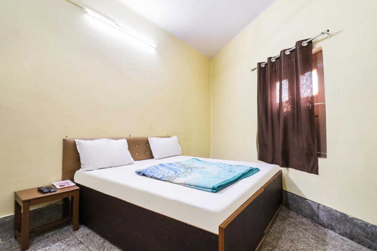 SPOT ON 38315 Bhagirathi Guest House SPOT Haridwār Esterno foto