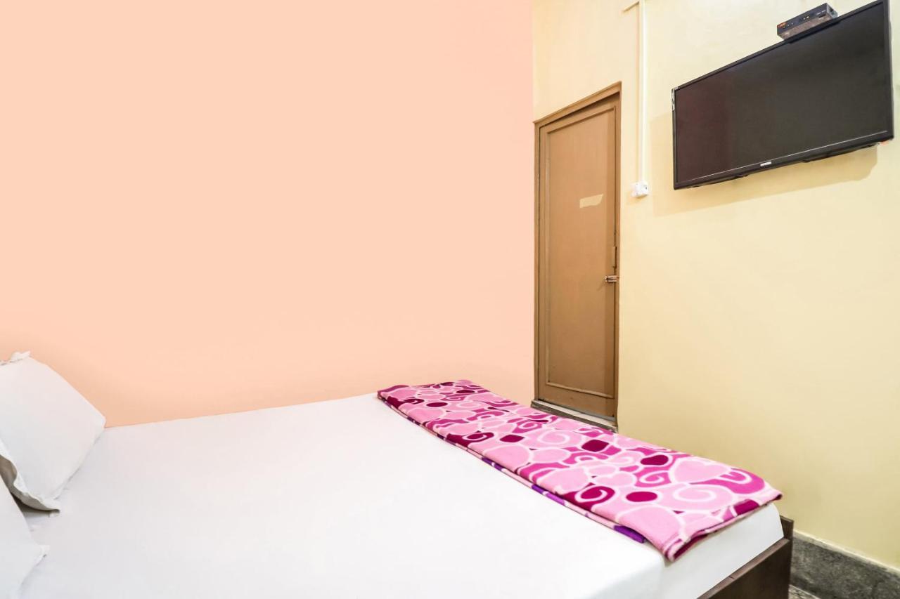 SPOT ON 38315 Bhagirathi Guest House SPOT Haridwār Esterno foto